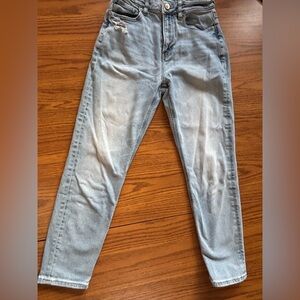 American Eagle Outfitters Light Blue, Mom Jeans